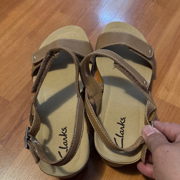 Clarks Brown Leather Sandals Sz 9 New - Picture 5 of 6